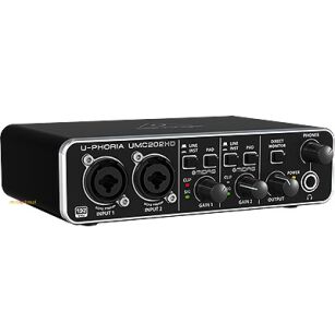 Behringer U-Phoria UMC202HD