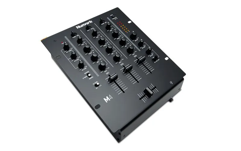 Numark M4 Black