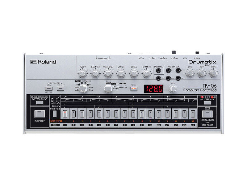 Roland TR-06