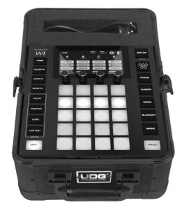 UDG Ultimate Pick Foam Flight Case Wolfmix W1 Black U93019BL